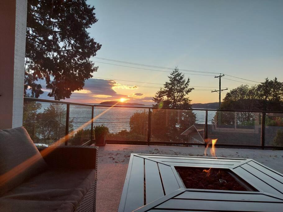 Relaxing 3Bdr 2Bth Home With Gorgeous View Sechelt Exterior photo